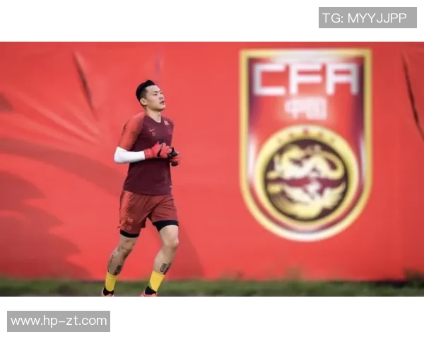 李昊时尚杂志封面亮相期待未来五年十年为中国足球争光